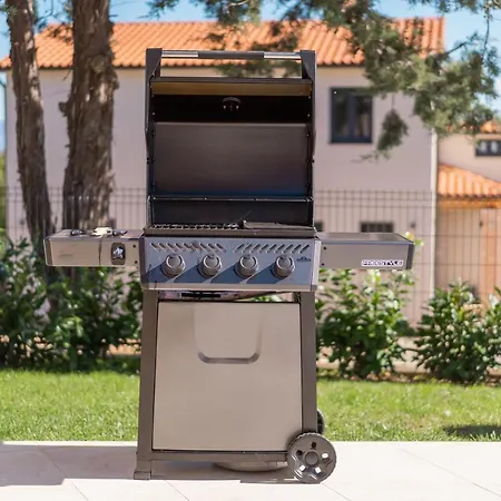 Atop The Village With Stunning View Villa