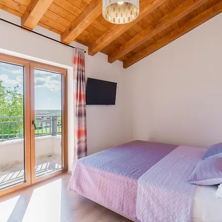 Atop The Village With Stunning View Villa Vižinada