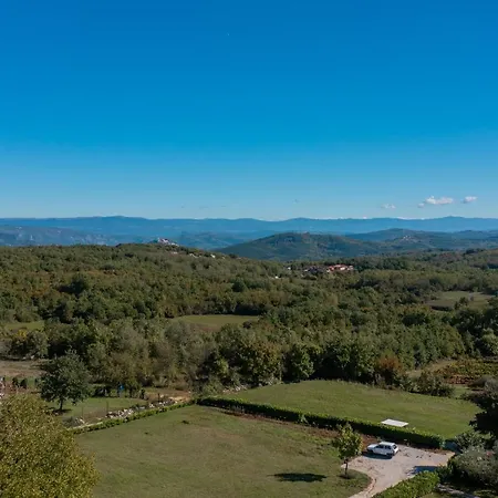 Atop The Village With Stunning View * Vižinada