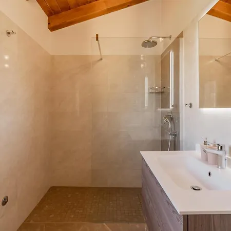 Atop The Village With Stunning View Villa *
