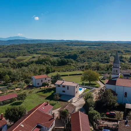 Atop The Village With Stunning View * Vižinada