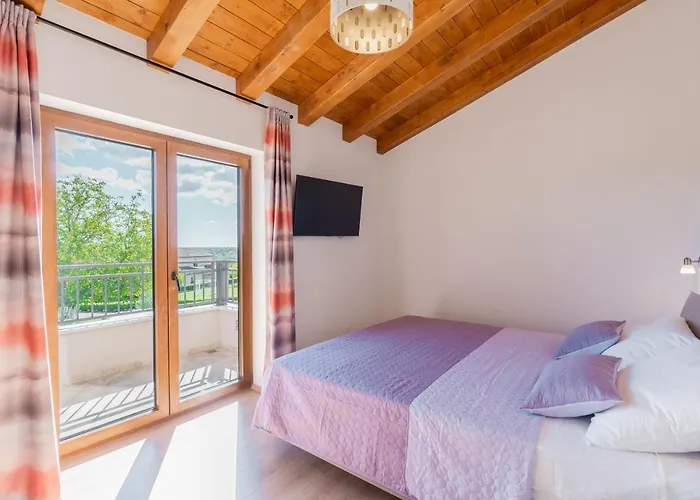 Atop The Village With Stunning View Villa Vižinada